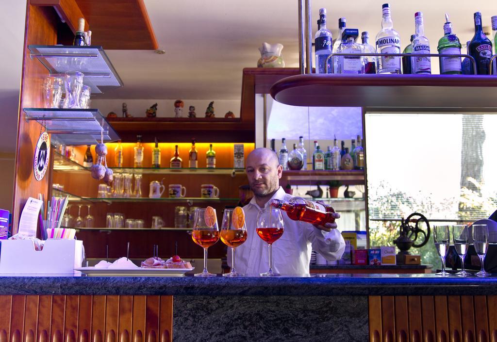 Hotel La Fenice 리그나노 사비아도로 외부 사진