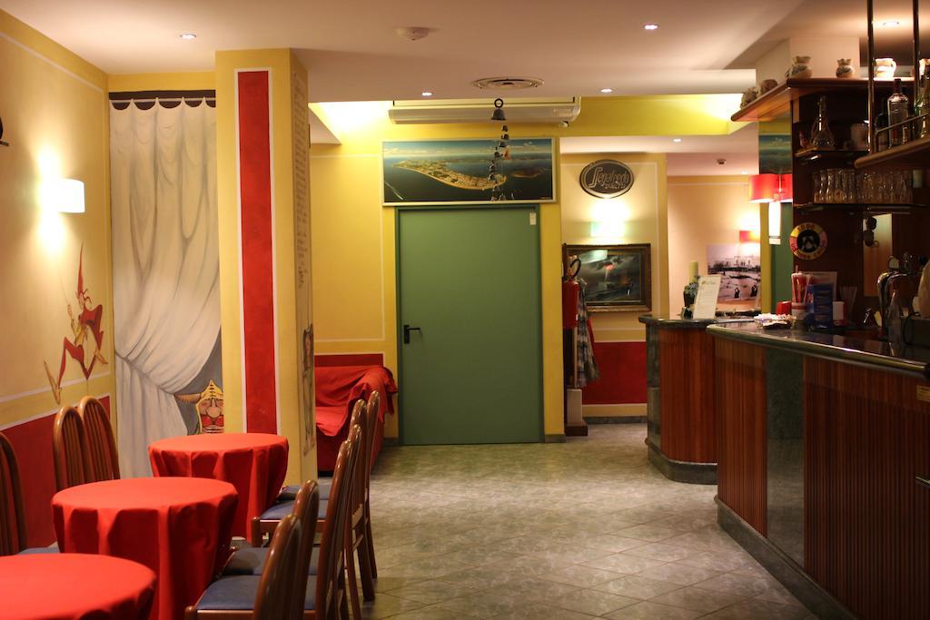 Hotel La Fenice 리그나노 사비아도로 외부 사진